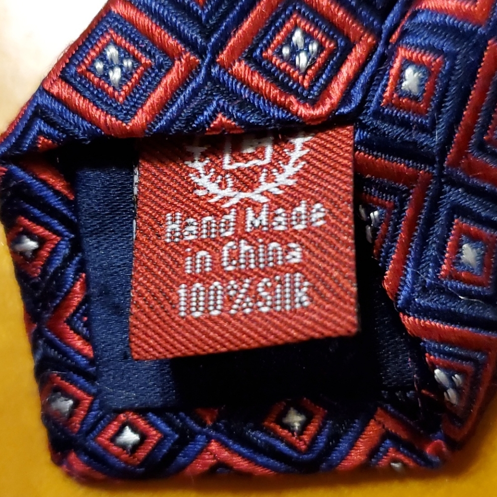 Chaps Men's Silk Necktie - Picture 5 of 5